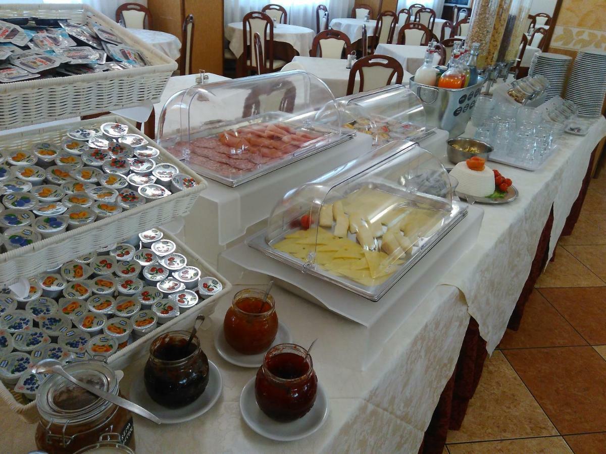 Hotel Apollo Rimini Zewnętrze zdjęcie